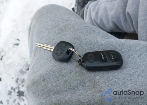 2006 Toyota Corolla Le z USA, uszkodzony, nr VIN 2T1BR32E16C578518